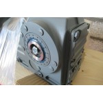 20 RPM 0,55 kW Asmaat 30 mm  IE3. UNUSED 